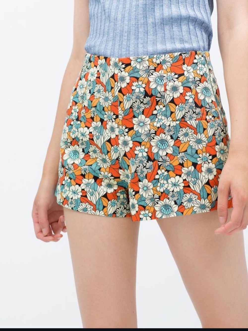 Zara Trafaluc high-waisted shorts